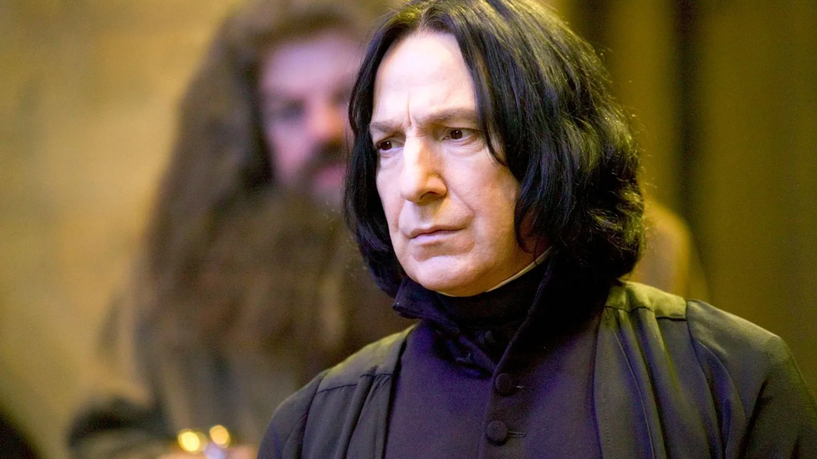 Gary Oldman conta que Alan Rickman recebia crianças nos bastidores de Harry Potter