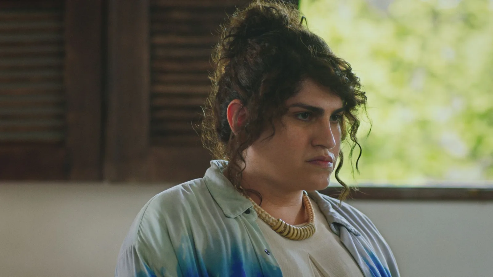 Noá Bonoba fala sobre protagonismo trans em “Morte e Vida Madalena”