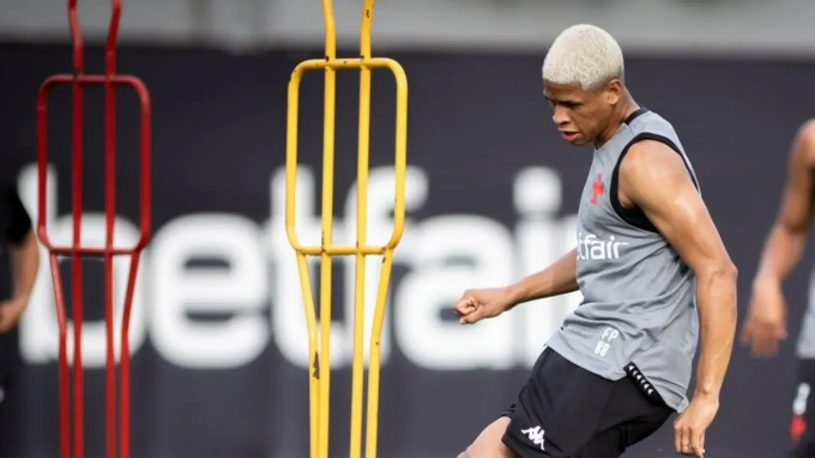 Cauan Barros desfalca o Vasco na semifinal contra o Boca Juniors