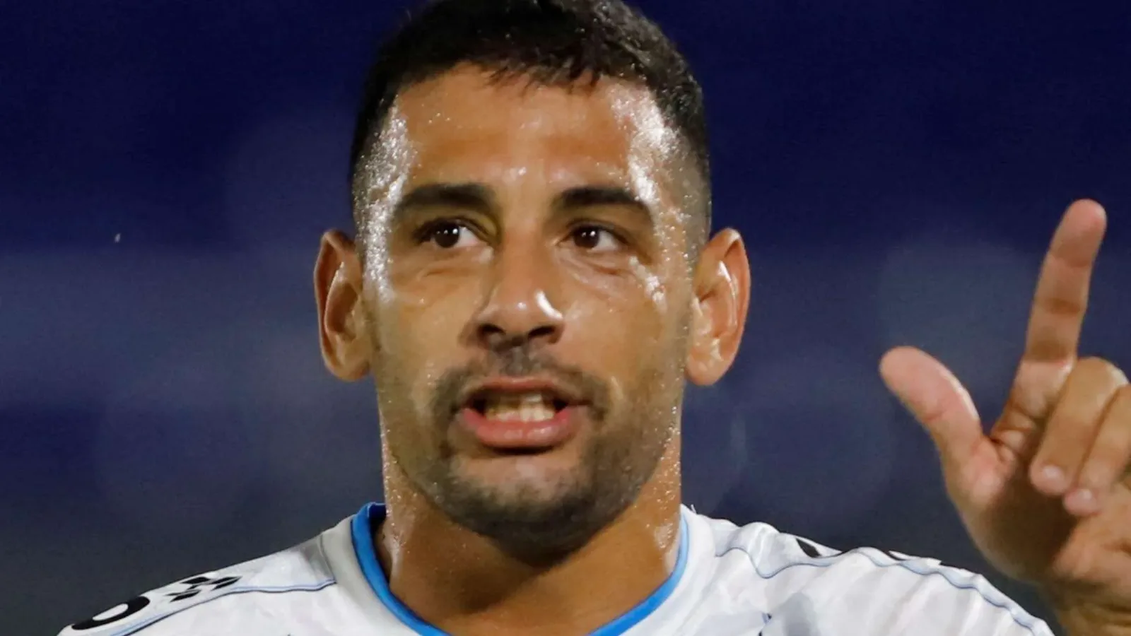CBF cancela registro de Diego Souza após suspeita sobre licença de treinador