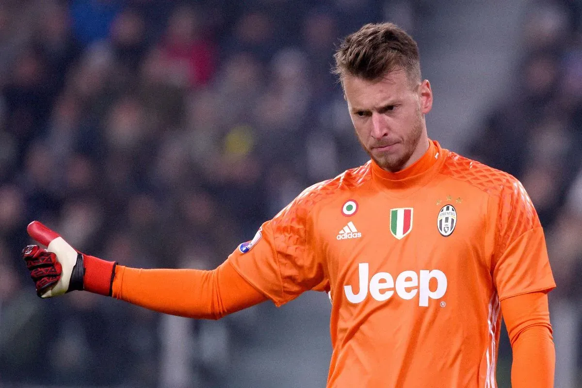 Neto retorna à Juventus para ser reserva de Guglielmo Vicario