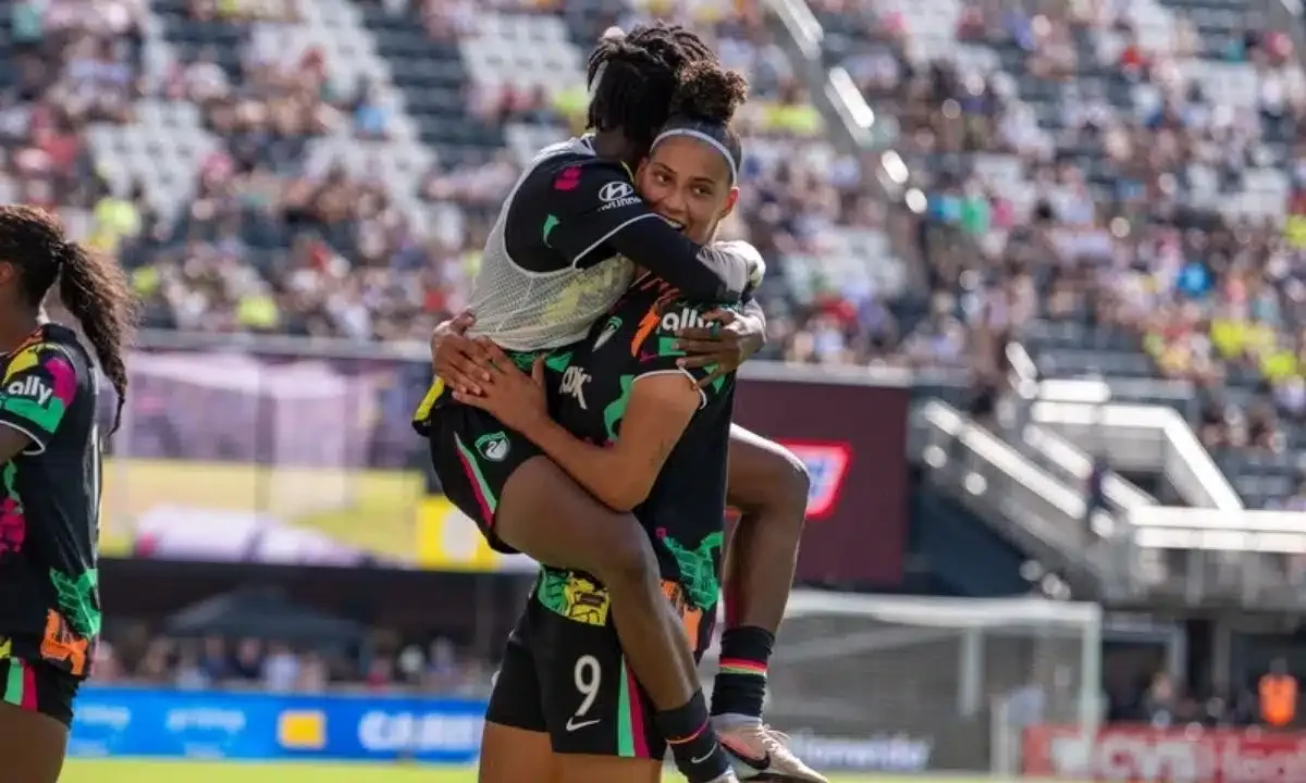 Amanda Gutierres faz dois gols e Boston Legacy vence Washington Spirit