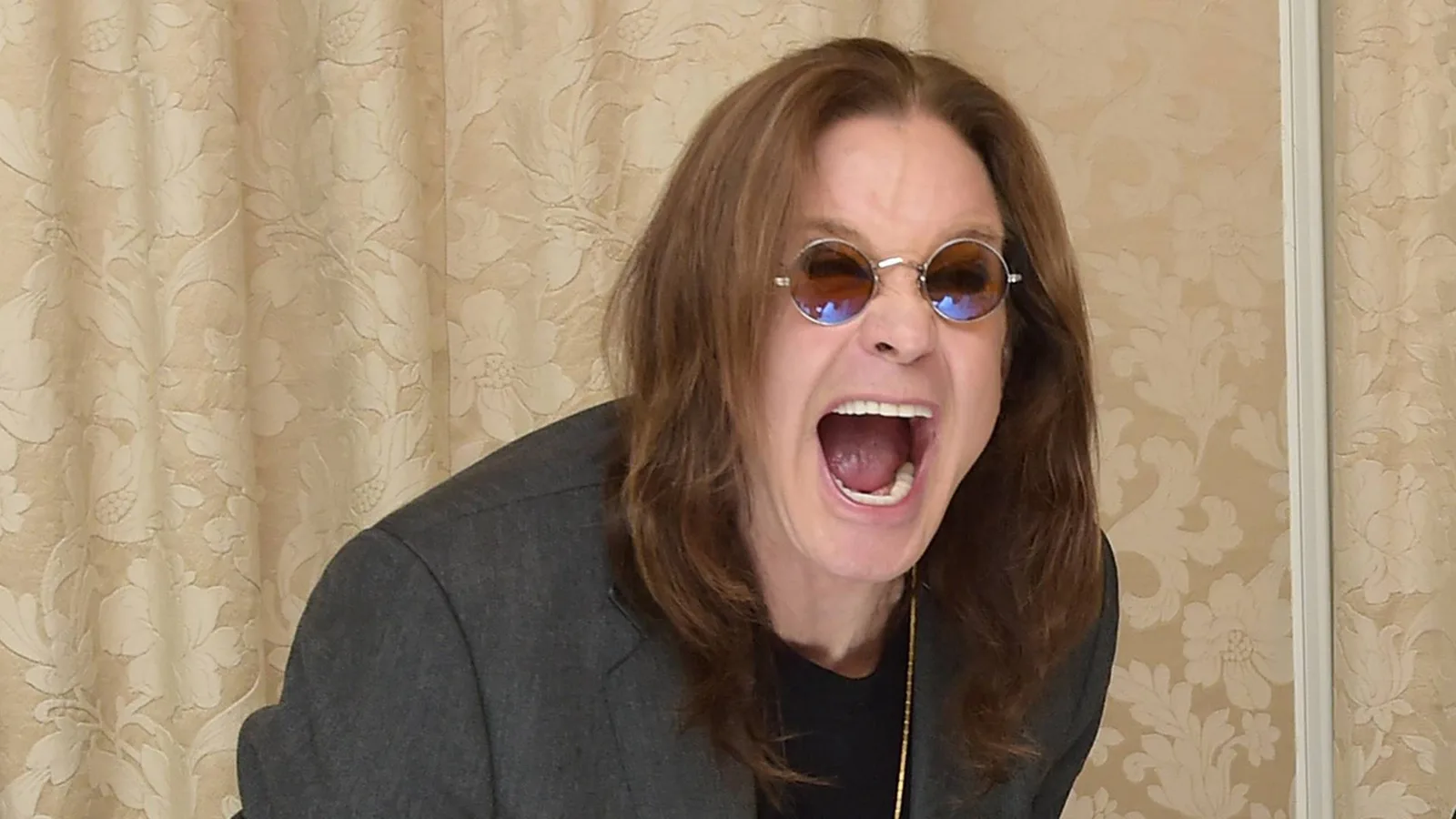 Ozzy Osbourne aponta Lemmy Kilmister como nome definitivo do metal