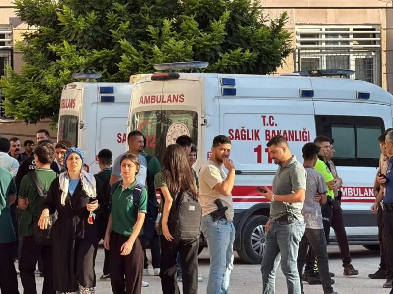 Adolescente é detido após disparos perto de centro de ensino na Turquia