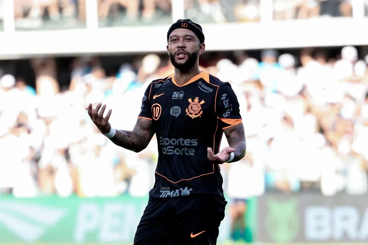 Jogadores pedem permanência de Diniz, e Corinthians descarta troca