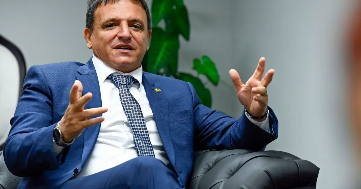 Márcio Bittar tenta novo mandato no Senado após carreira por partidos distintos