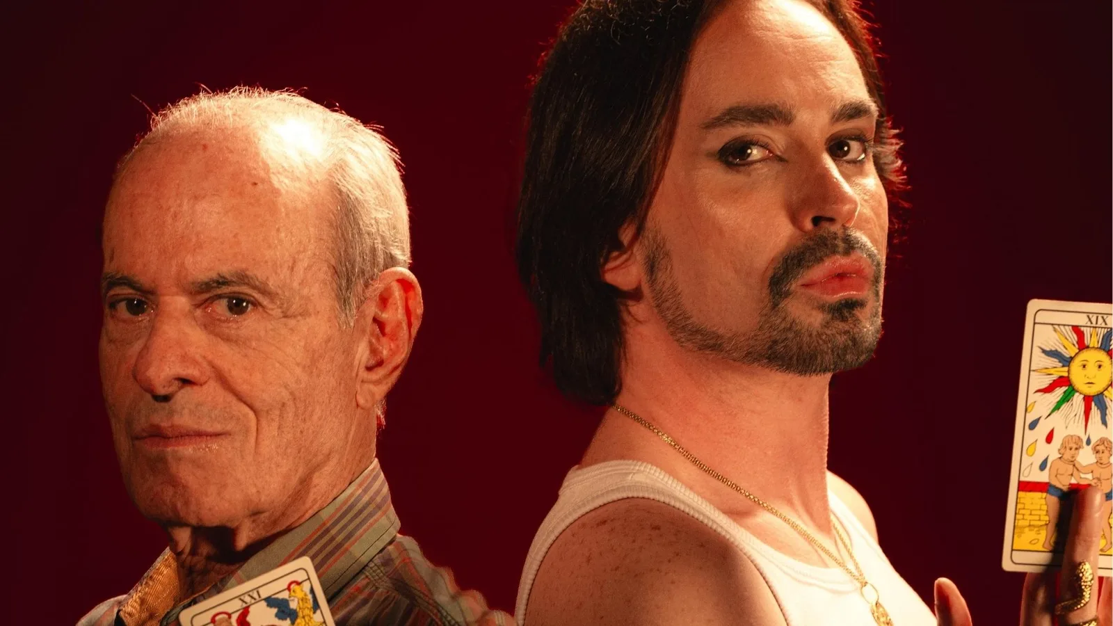 Johnny Hooker estreia no Grammy Latino com Ney Matogrosso