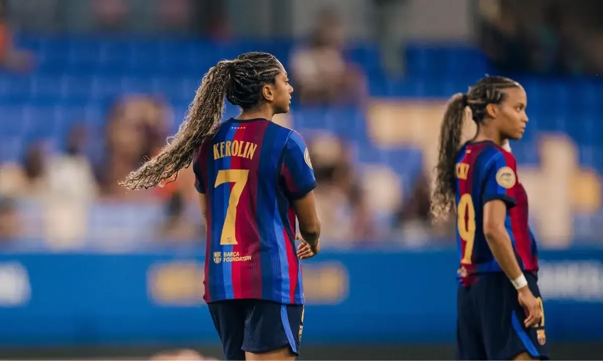 Kerolin inicia jogada de gol e Barcelona vence o Sevilla por 4 a 0