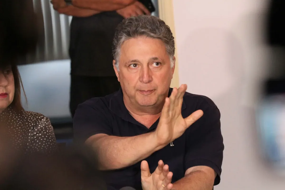 PGE pede que TSE aceite desistência de Garotinho em recurso eleitoral