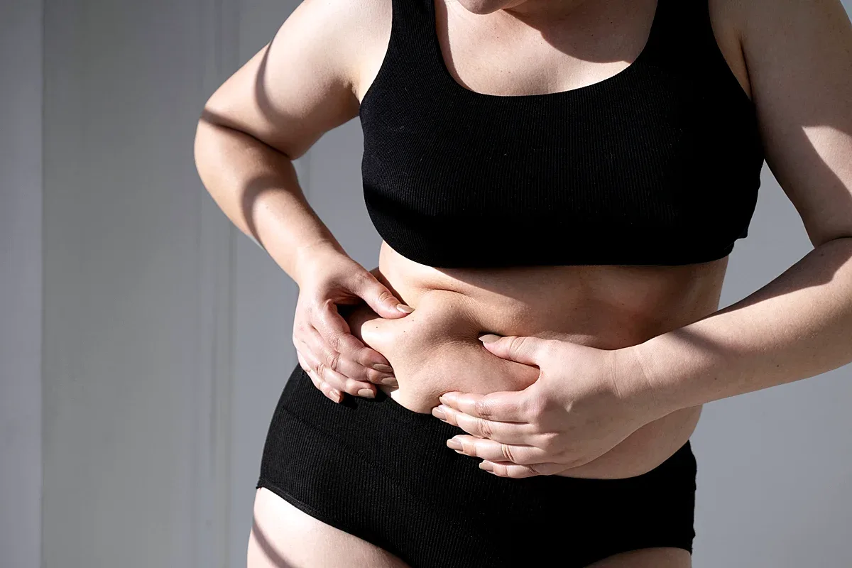 Nutricionista aponta alimentos ligados ao acúmulo de gordura abdominal