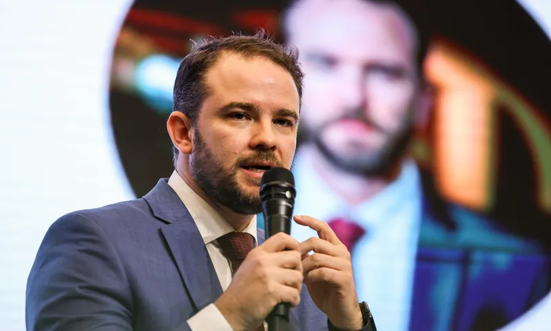 Projeto prevê prisão para divulgação de bets e cassinos online