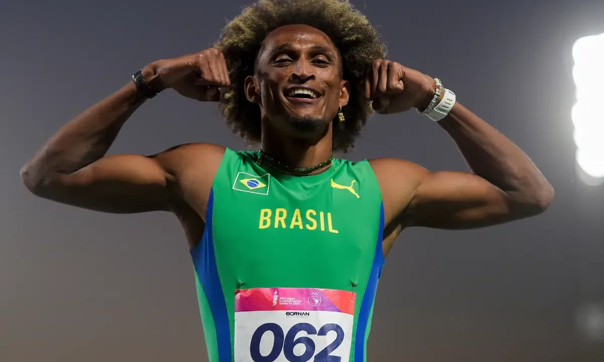 Piu mira recorde continental após estreia nos 400m em Santa Fé