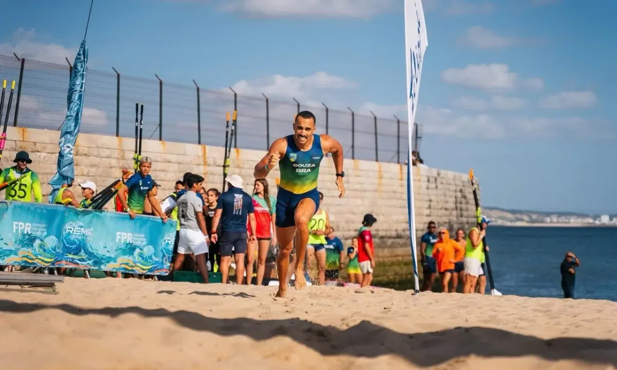 Remo de praia brasileiro começa ciclo para Brisbane 2032