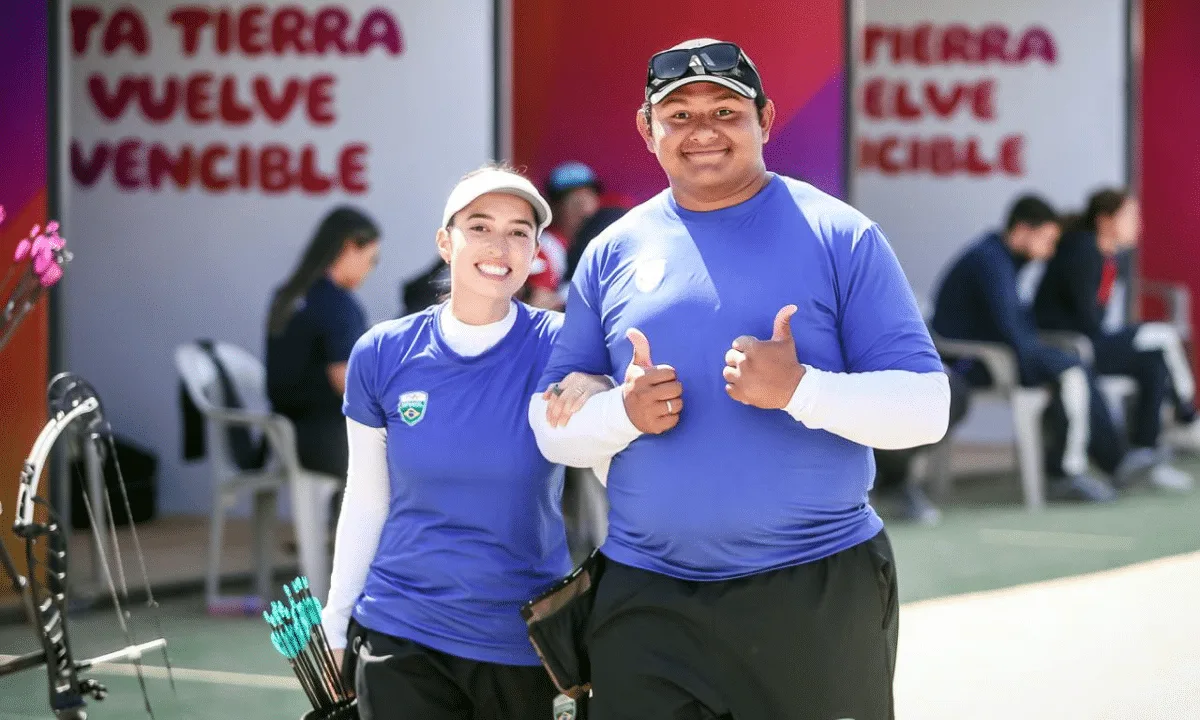 Dupla brasileira leva prata no composto misto após final equilibrada