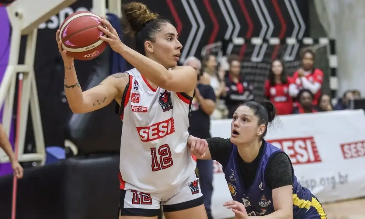 Palmira marca 19, mas Apagebask perde para o Sesi Araraquara