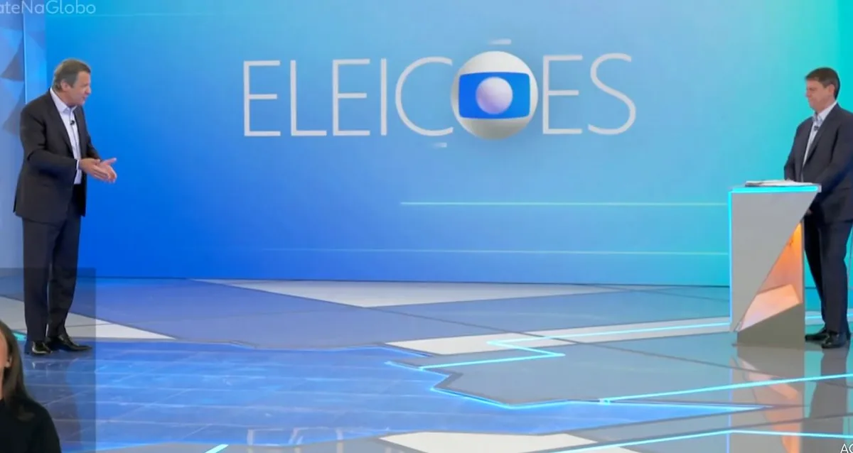 Tarcísio e Haddad trocam acusações sobre segurança no último debate antes da eleição