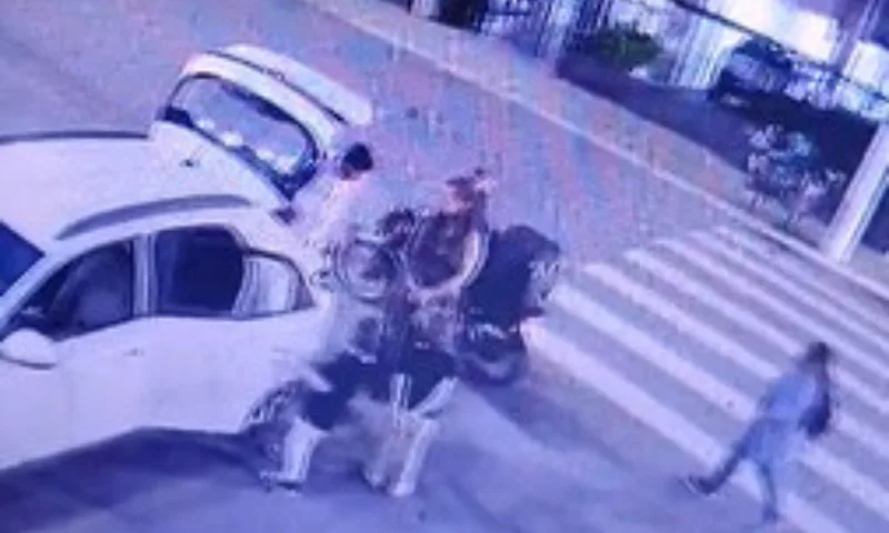 Homem morre após ser baleado durante assalto no Brooklin, em São Paulo