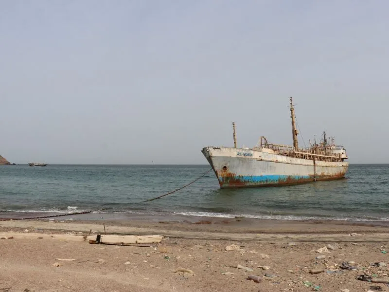 Avanço dos houthis amplia tensão entre Arábia Saudita, Egito e Irã