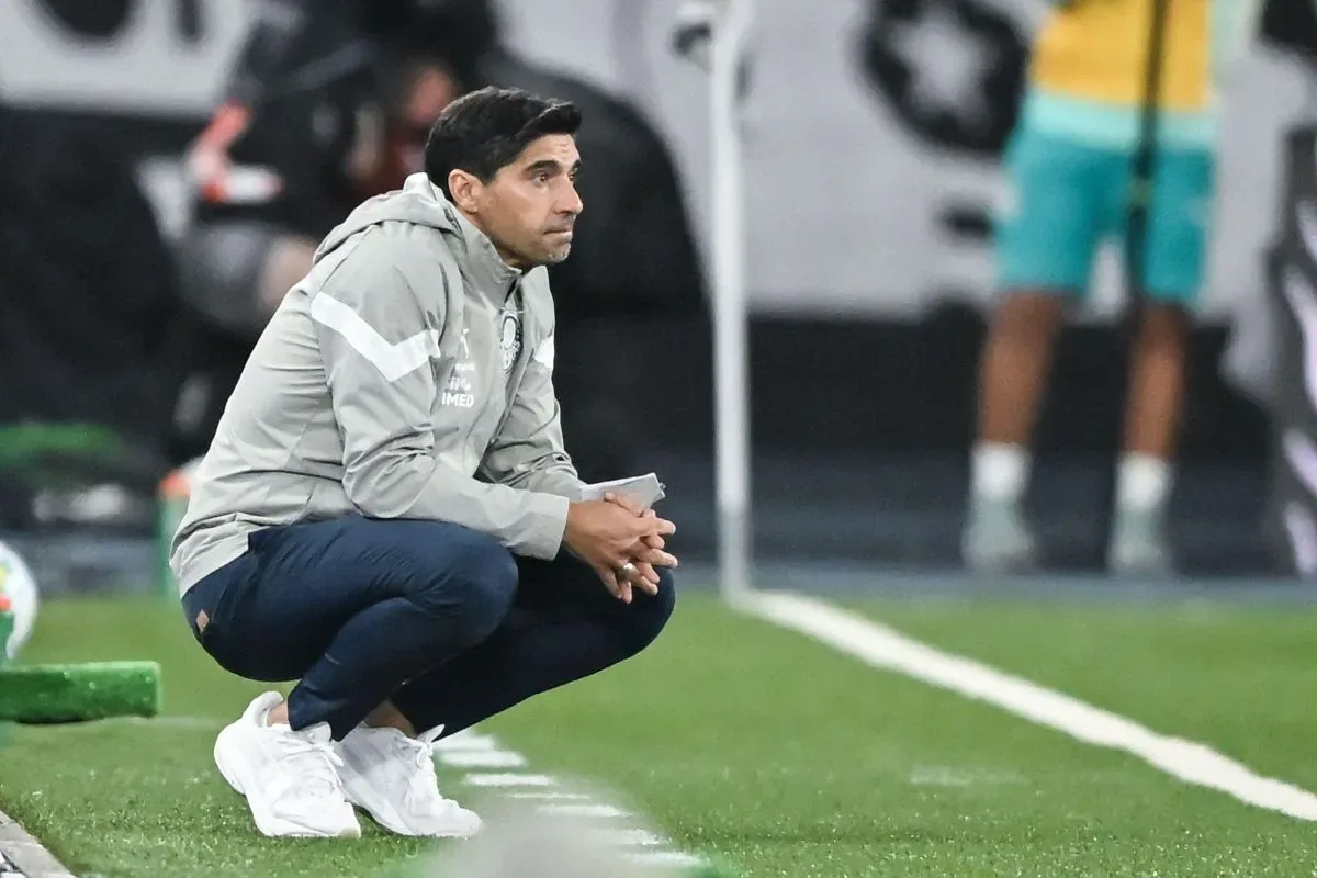 Palmeiras empata sem gols e perde liderança do Brasileirão para o Flamengo