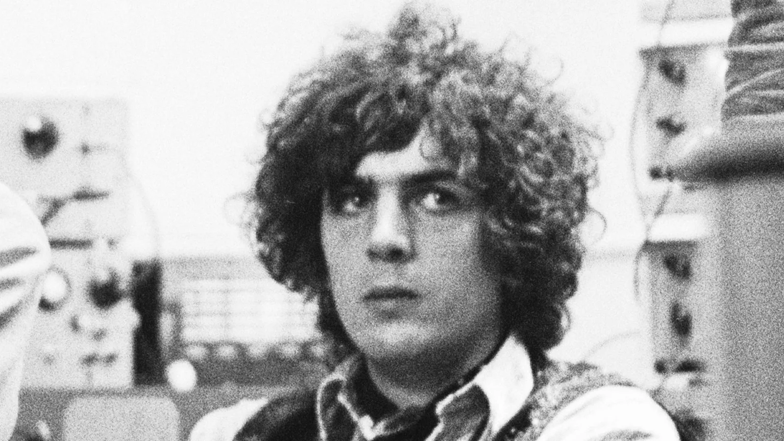 Elvis Costello rejeita Pink Floyd e destaca música da fase Syd Barrett