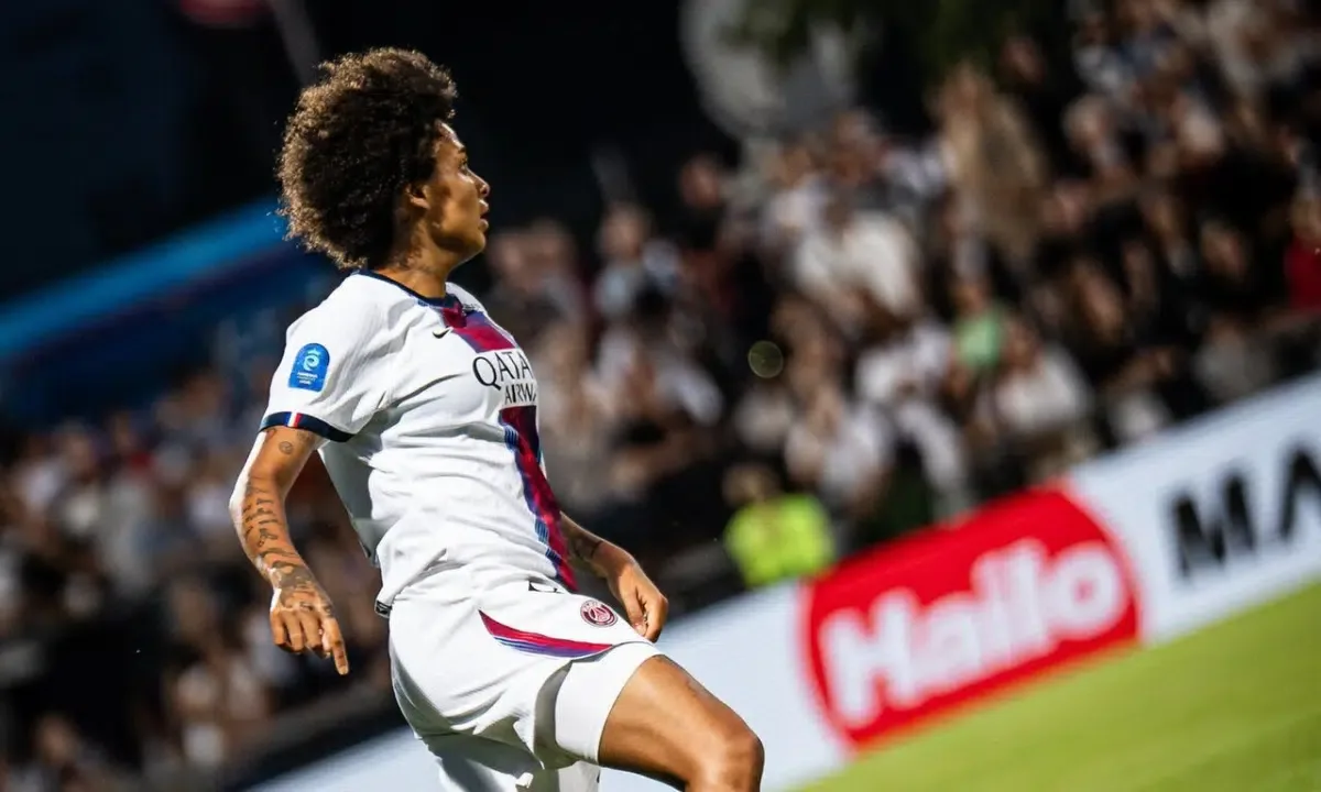 PSG vence Leuven com gol de Yaya na Champions feminina