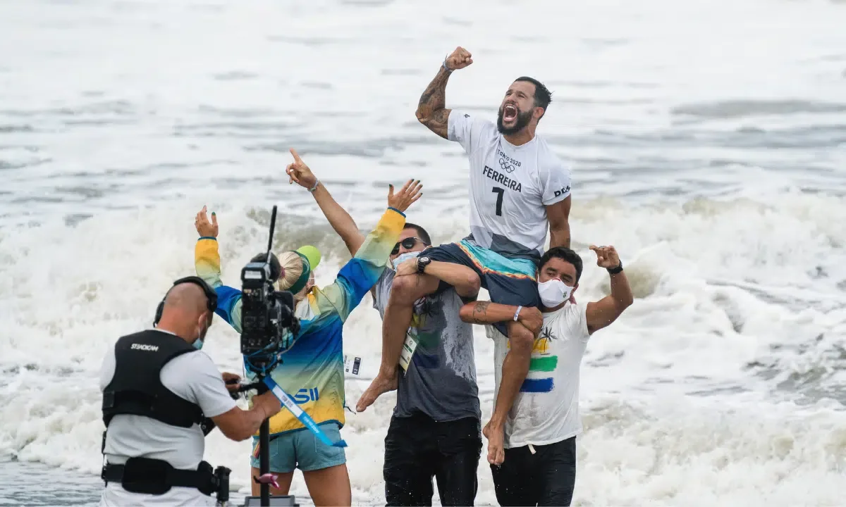 Brasil convoca seis surfistas para ISA World Surfing Games 2026