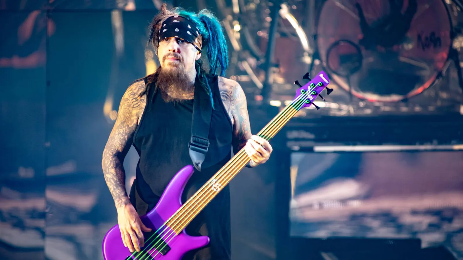 Fieldy e Head se reencontram no palco durante evento nos EUA