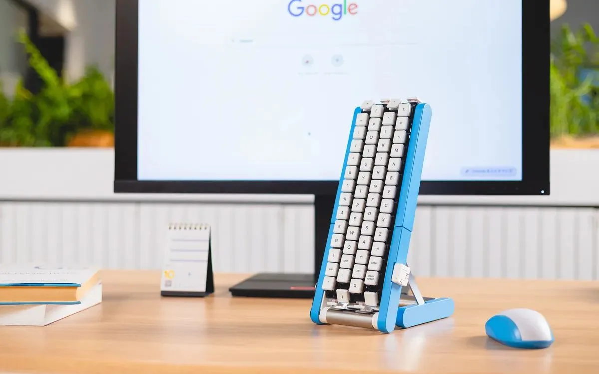 Google Japão cria teclado com teclas que deslizam em esteiras