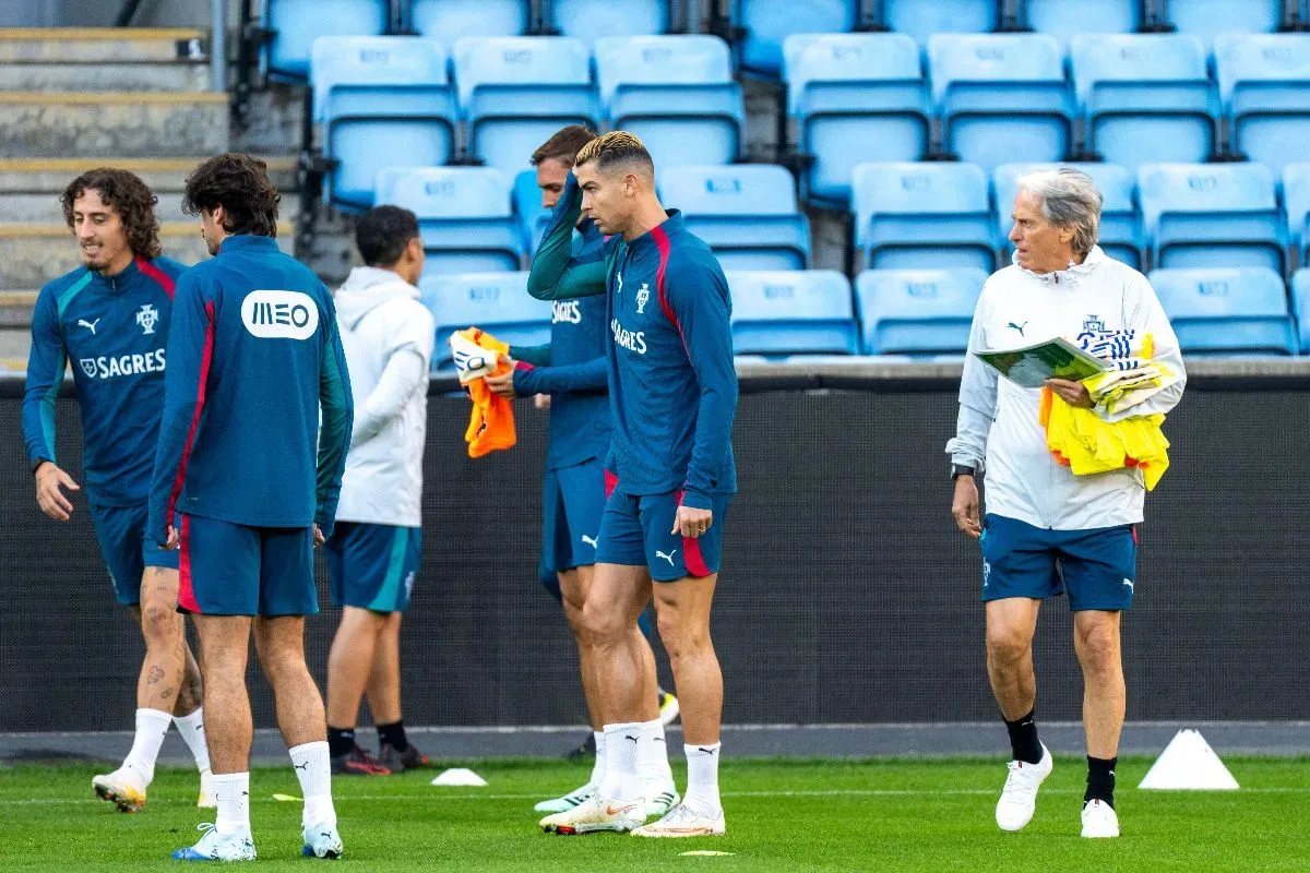 Jorge Jesus mantém dúvida sobre uso de Cristiano Ronaldo contra a Dinamarca