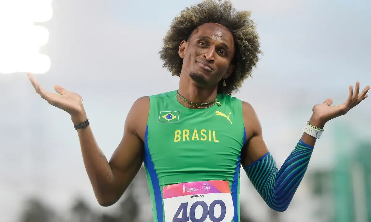 Alison dos Santos mantém foco nas barreiras após ouro nos 400m rasos