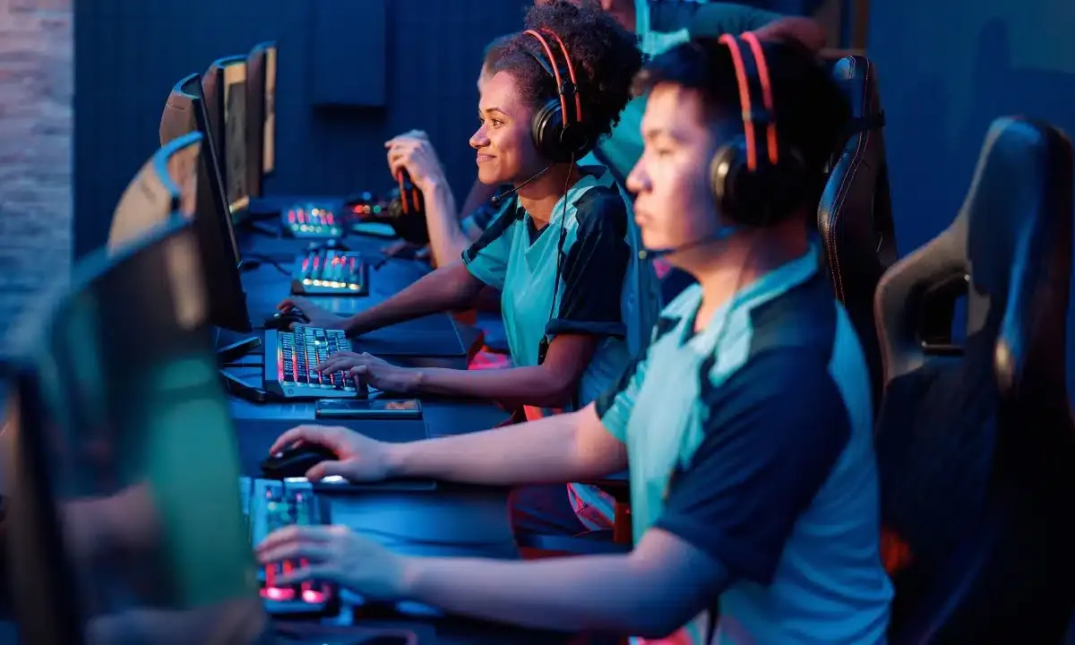 Revisão não aponta pior saúde geral entre jogadores de esports