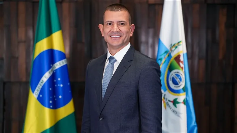 Douglas Ruas pede mobilização por Flávio Bolsonaro no Rio