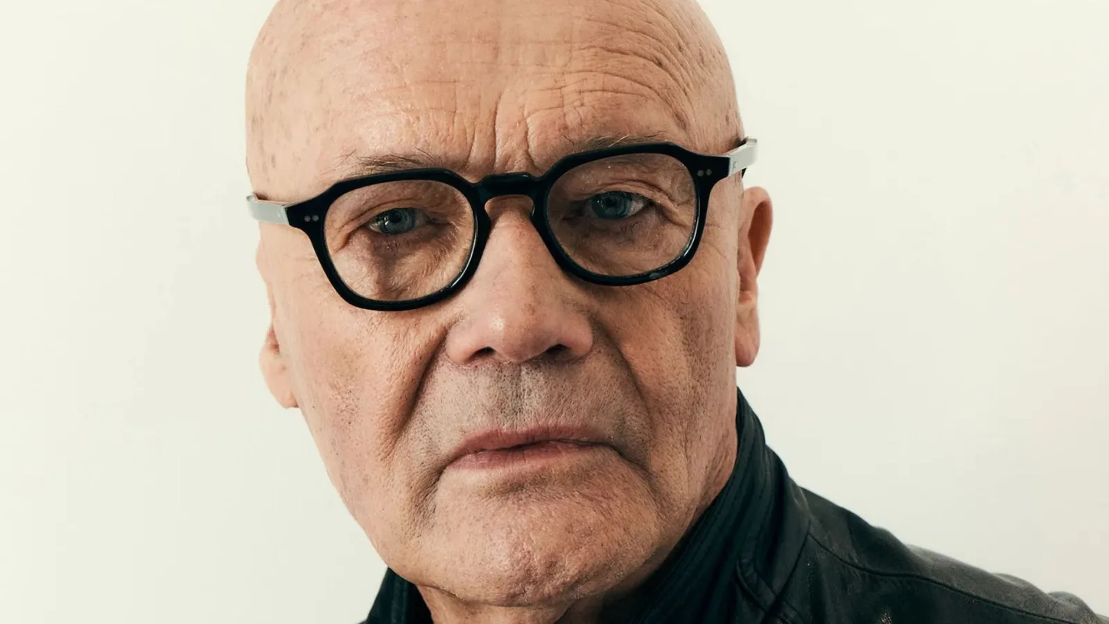 Creed Bratton conta como transformou teste em papel intenso ao lado de Pattinson