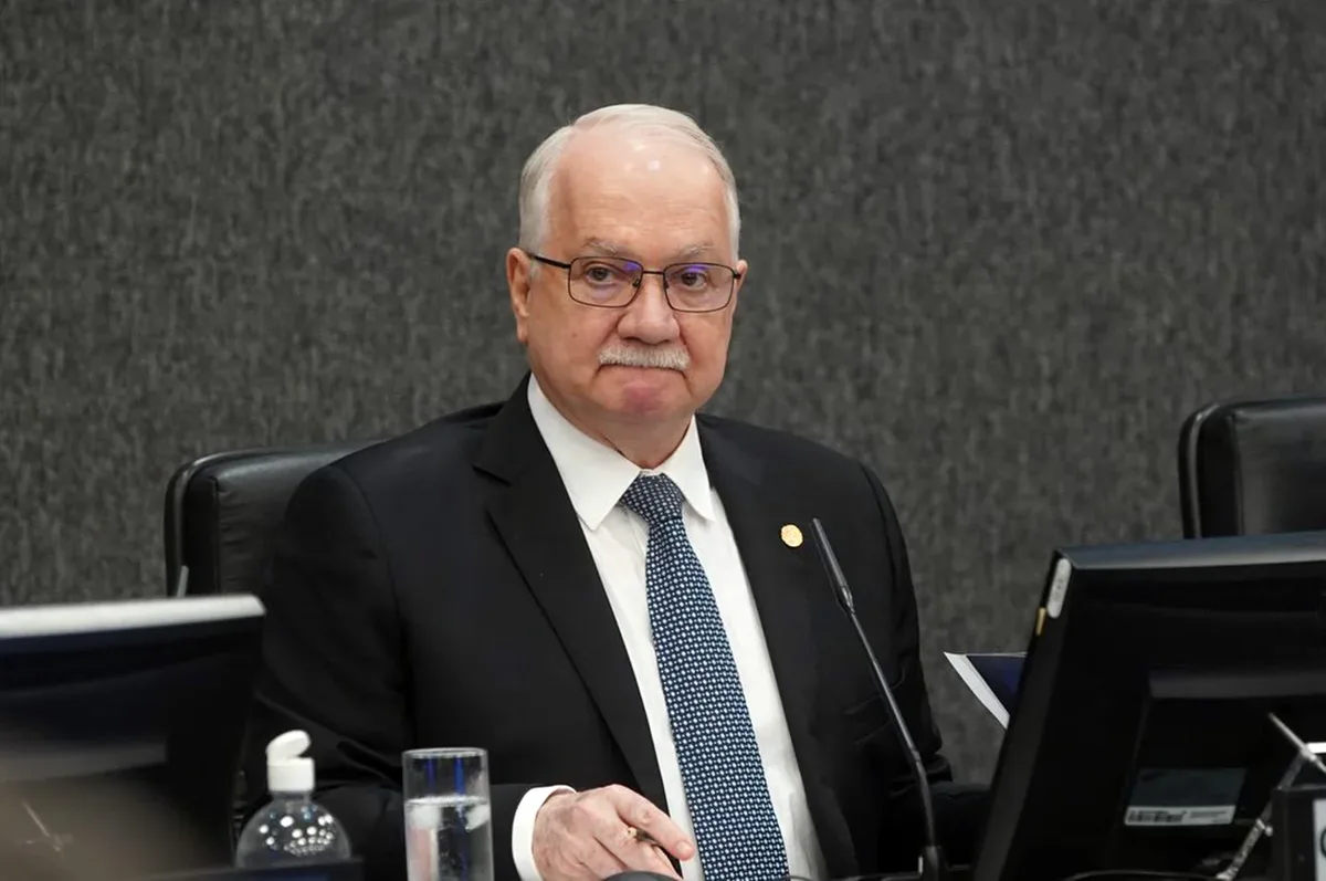 Fachin pede fim do sigilo em investigação sobre o caso Master