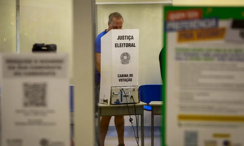 Sete candidatos a deputado estadual fecham primeiro turno com zero votos