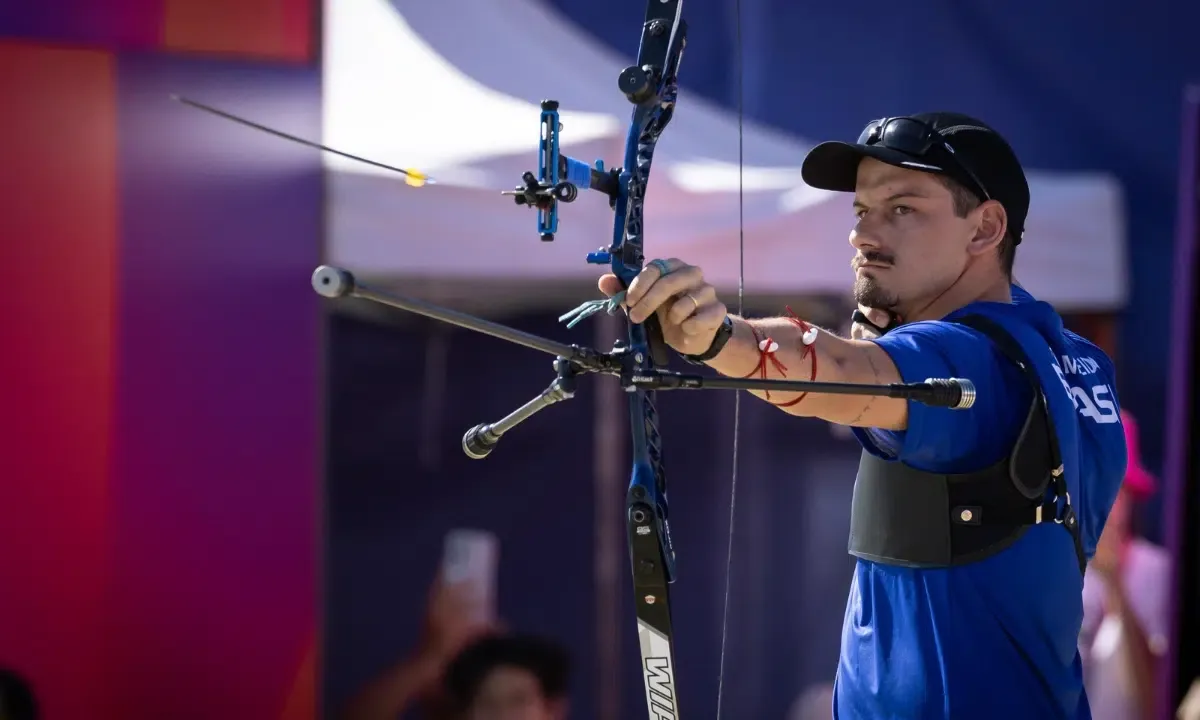 Marcus D’Almeida aponta preparação mental como chave no tiro com arco