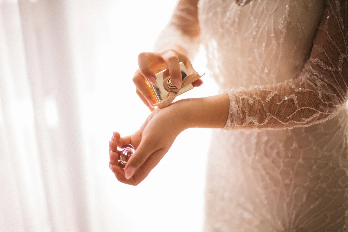 Regra sem fragrâncias no casamento divide opiniões nas redes
