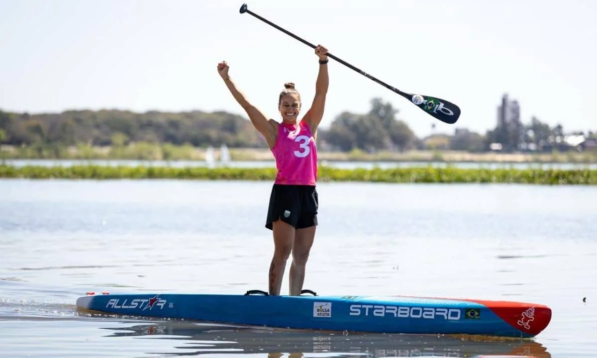 Jéssica Matos conquista bronze no Stand Up Paddle em Santa Fé