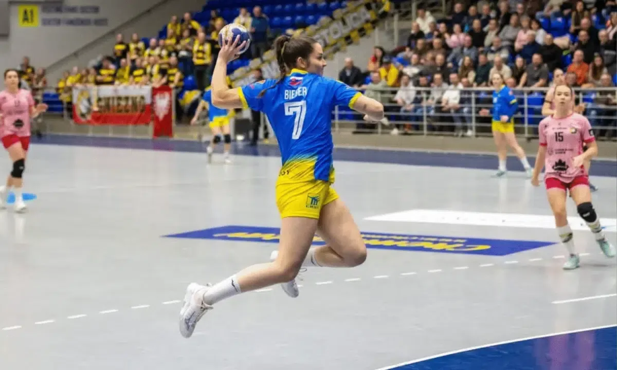 Brasileiras se destacam em vitórias na rodada europeia de handebol