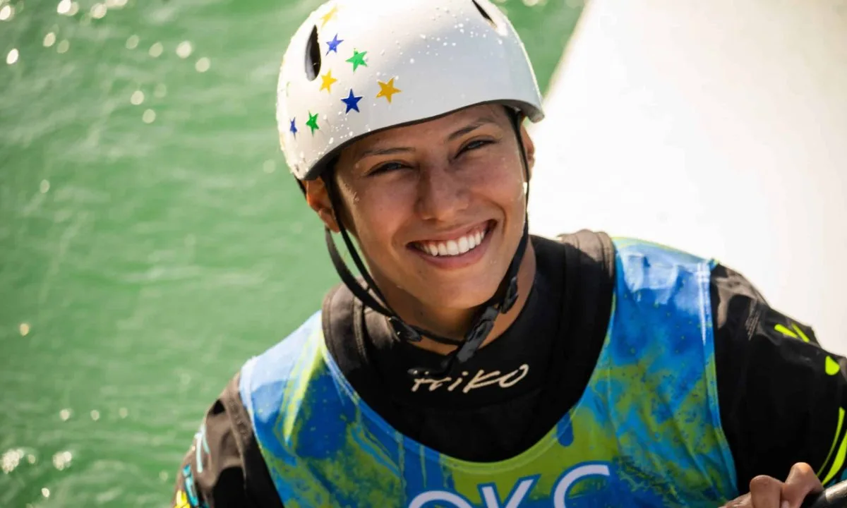 Omira Estácia ganha ouro no Kayak Cross dos Jogos Sul-Americanos