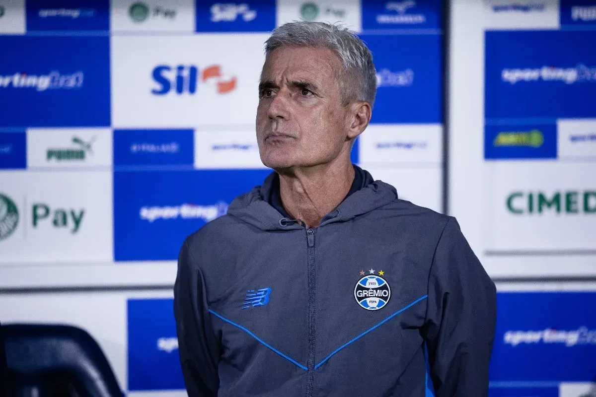 Grêmio encerra trabalho de Luís Castro e terá Felipão contra o Botafogo