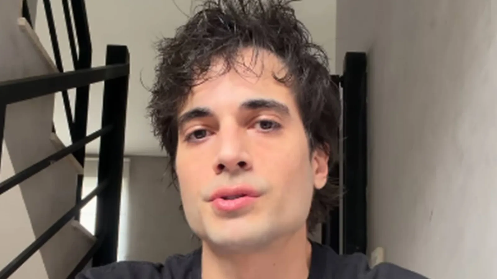 Fiuk encerra fase solo em Campinas e anuncia retorno da banda Hori