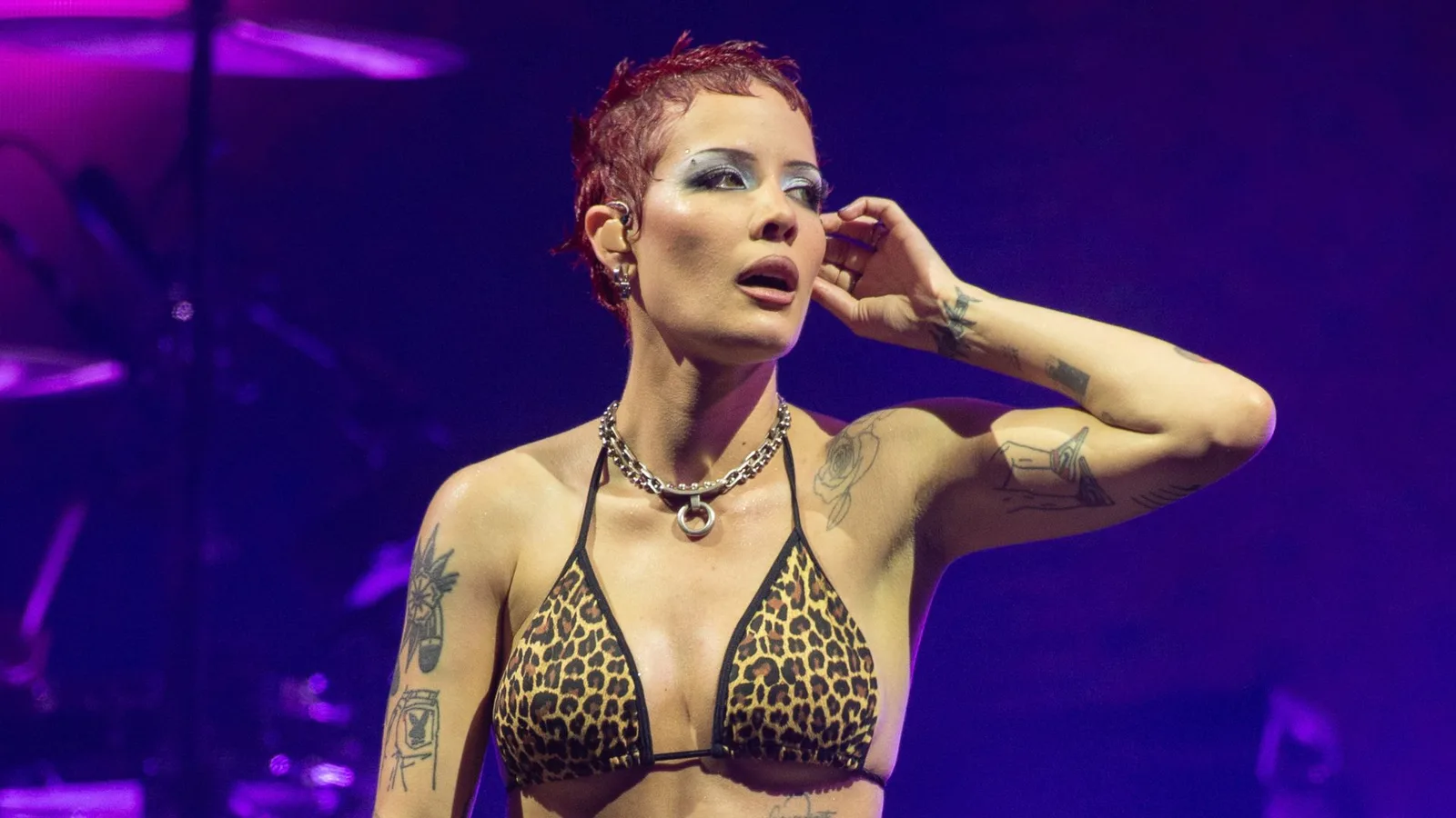 Halsey deve misturar faixas inéditas e sucessos no Rock in Rio