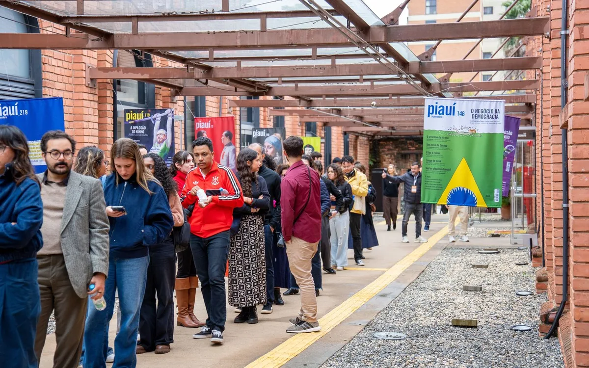 Debates sobre censura e democracia marcam festival em São Paulo