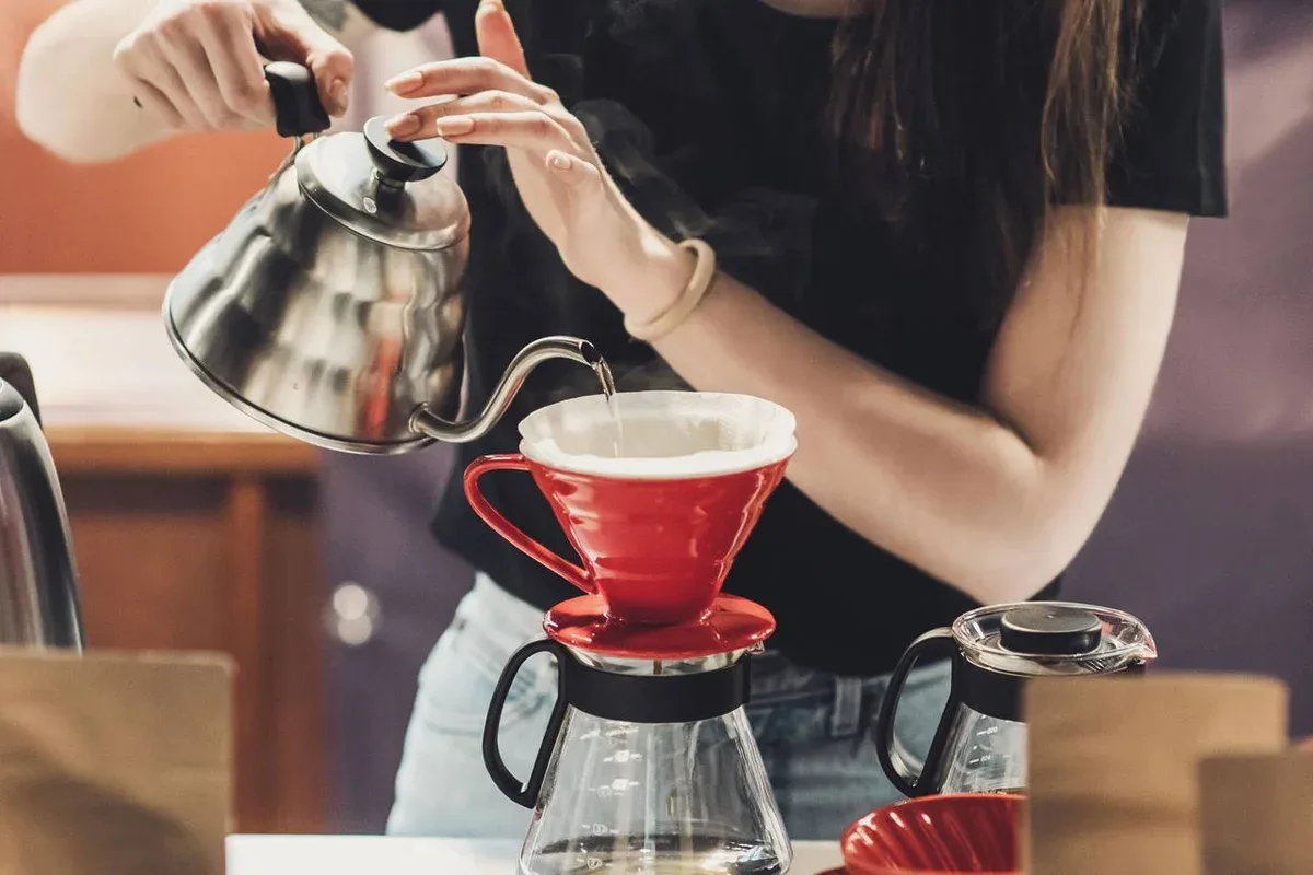 Mulheres ganham espaço, mas ainda são invisibilizadas na cadeia do café