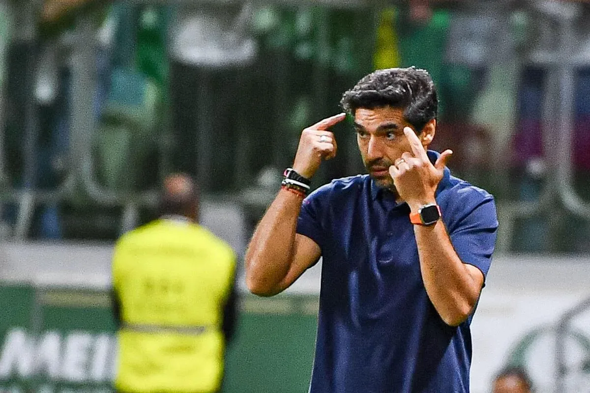 Desgaste pode levar Abel a poupar titulares no clássico com o São Paulo