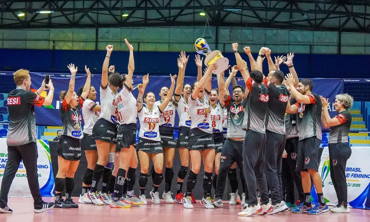 Sesi Bauru leva a Taça Brasil feminina no saldo de sets