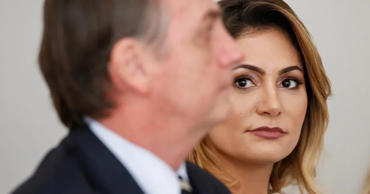 Michelle relata ansiedade e oscilações de Bolsonaro durante campanha