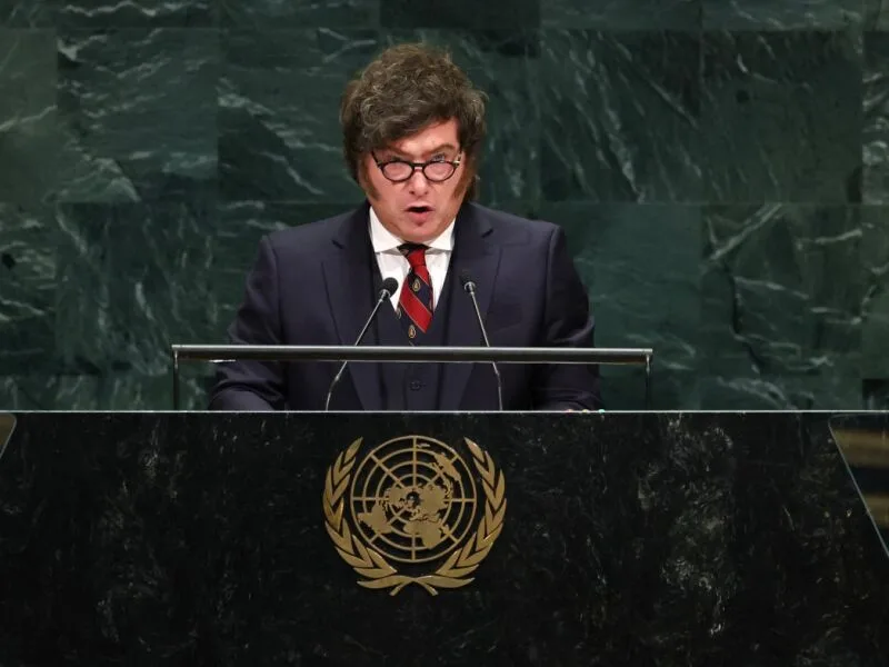 Milei pede retomada de diálogo com Reino Unido sobre as Malvinas