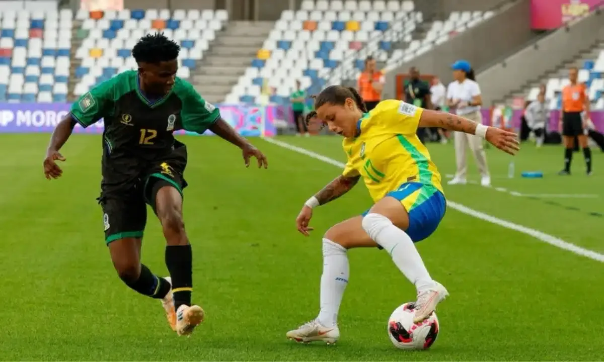 Thaynara marca gol centenário e Brasil supera Tanzânia no Mundial Sub-20